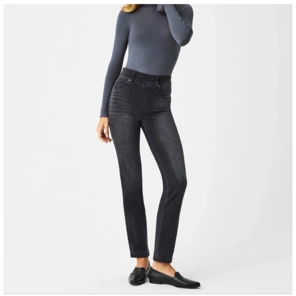 SPANX Straight Leg Jeans Vintage Black Small NEW High Rise Pull On Stretch Denim